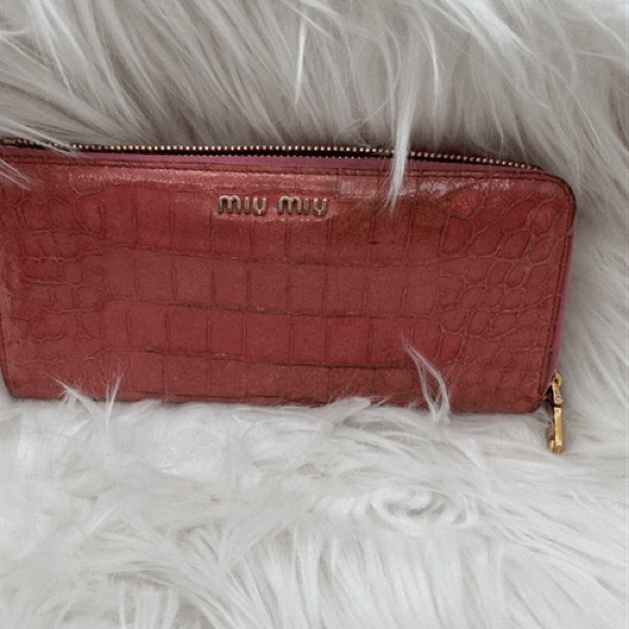 Miu Miu Accessories - Miu Miu 3/4 zip leather wallet